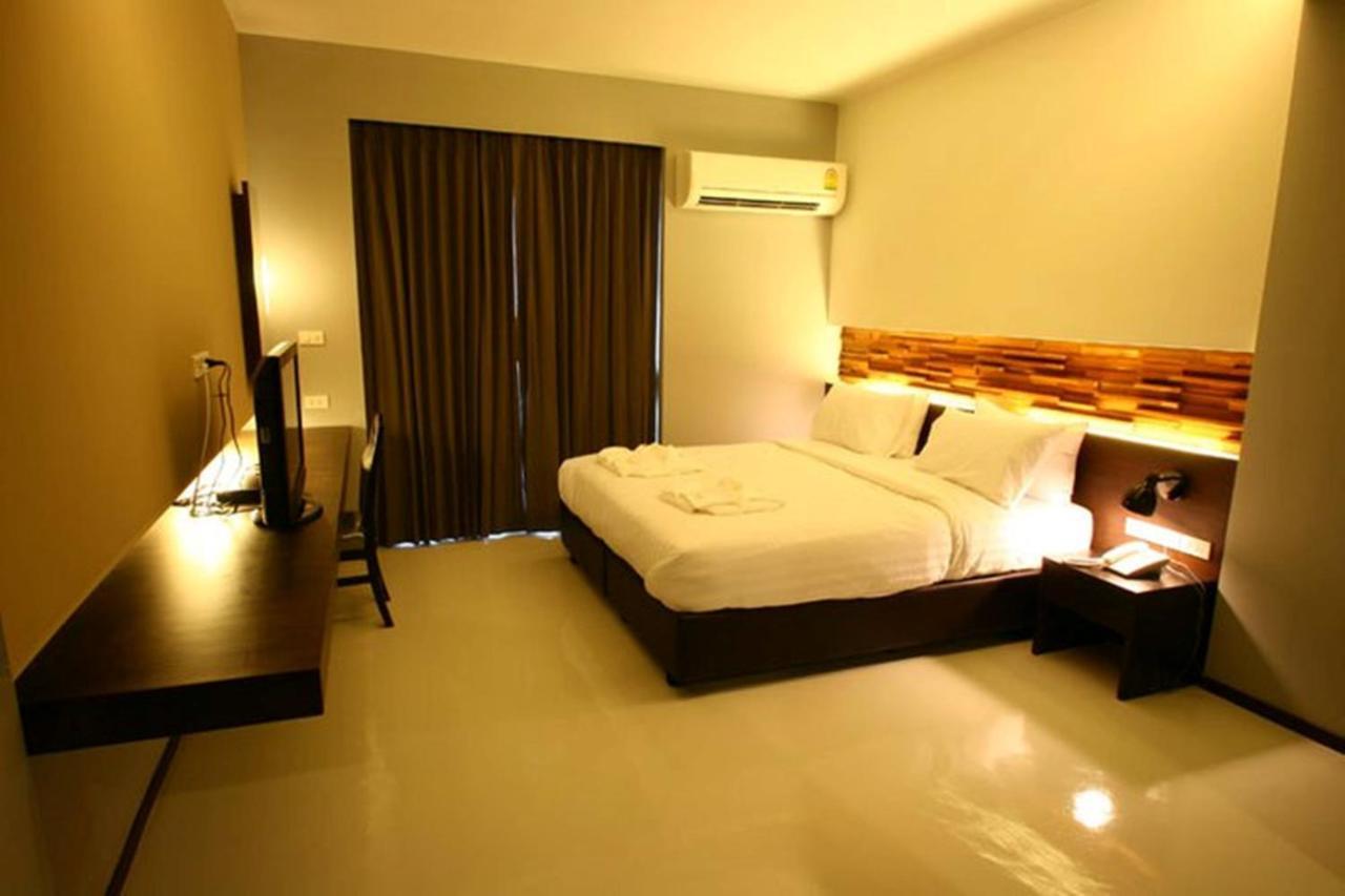 At One Inn Hualampong Banguecoque Quarto foto