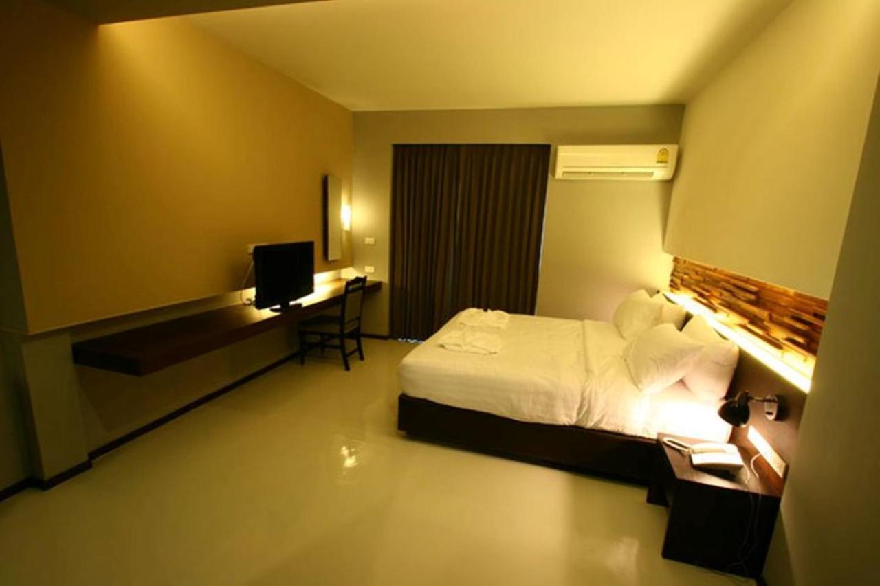 At One Inn Hualampong Banguecoque Quarto foto